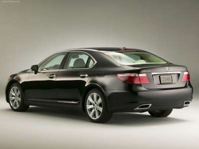Lexus LS 600h L