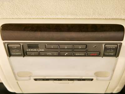 Lexus LS 600h L -  