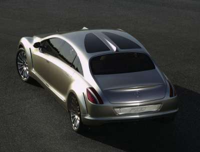 Mercedes F700 Back